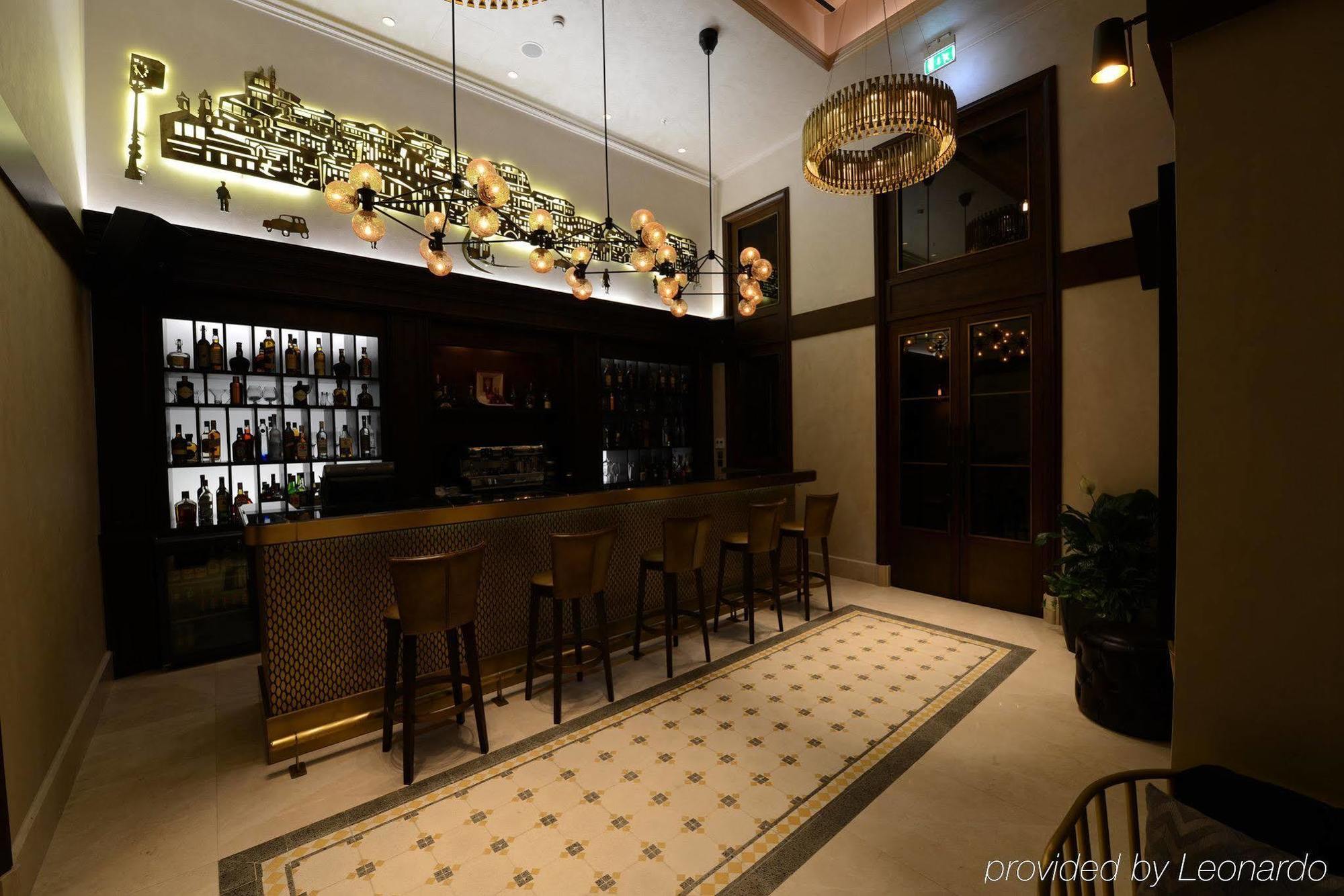 10 Karakoy Hotel